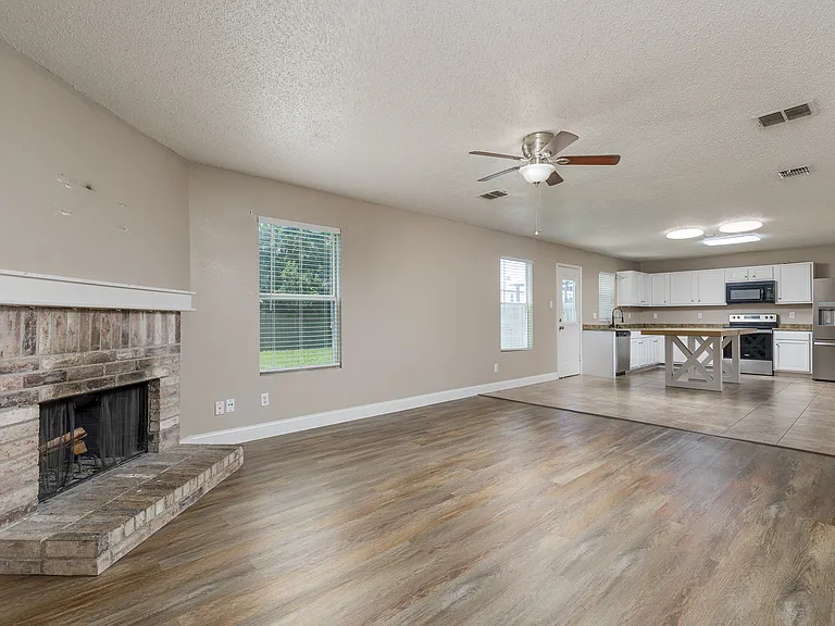 2228 Bradford Pear Dr — Photo 22