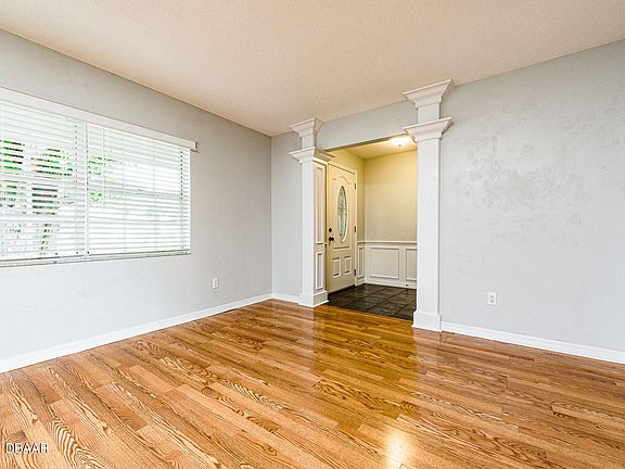 5th image of 5815 Southport Dr