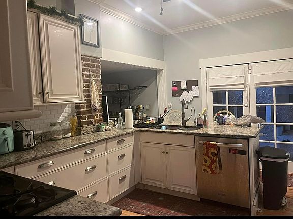 5th image of 1608 W Morrison Ave