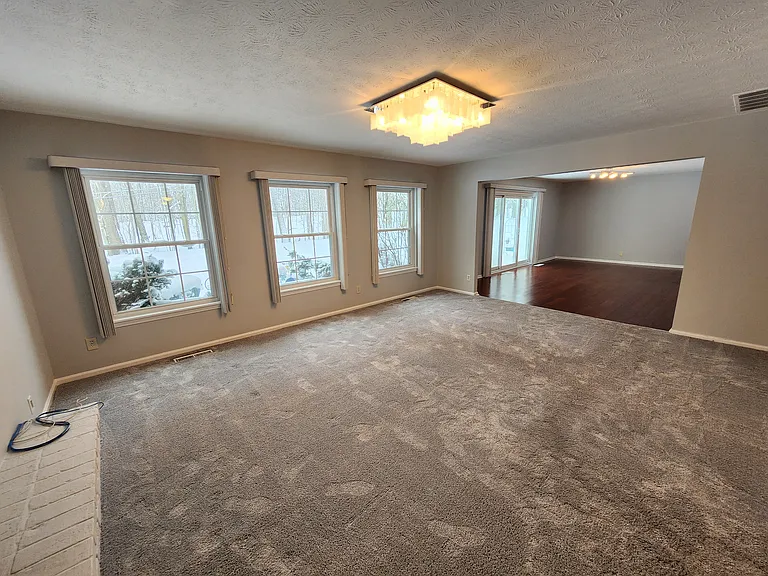 6960 Carriage Hill Dr #102 — Photo 2