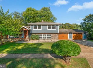 102 Sycamore Rd, Severna Park, MD 21146