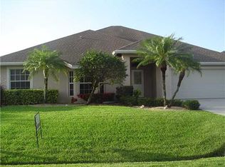 5805 NW Rose Petal Ct, Port Saint Lucie, FL 34986