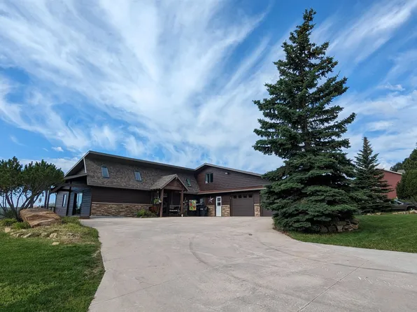 311 Mountain View Dr, Lead, SD 57754