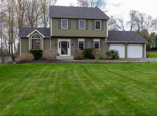 75 Oakmont Dr, Concord, NH 03301
