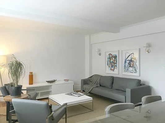 Rented by Oxford Property Group | media 1