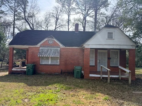 1 Courtland Dr, Montgomery, AL 36105