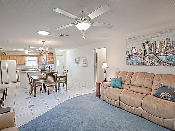 4th image of 1504 Escandon Pl