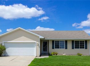 606 Spruce Cir NW, Bondurant, IA 50035