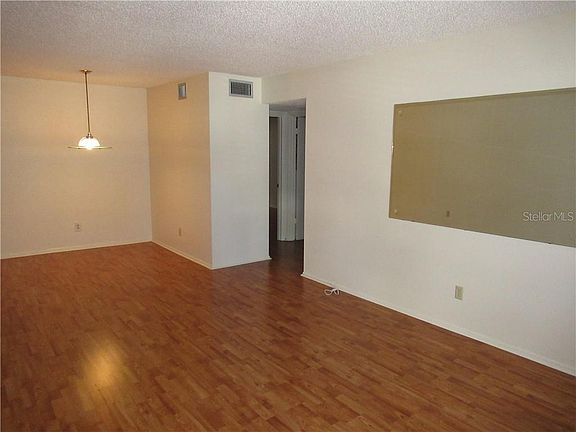 4th image of 2460 Persian Dr APT 22