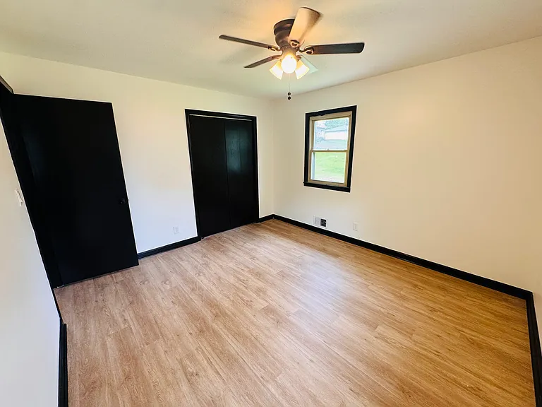 6417 N Bellefontaine Ave — Photo 14