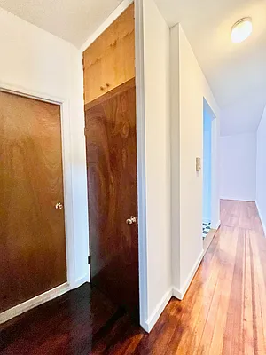 Rented by Kamgirsons & Company, Inc. | media 16