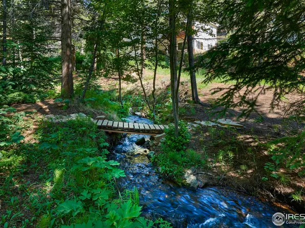 609 Lower Moon Gulch Rd, Black Hawk, CO 80422