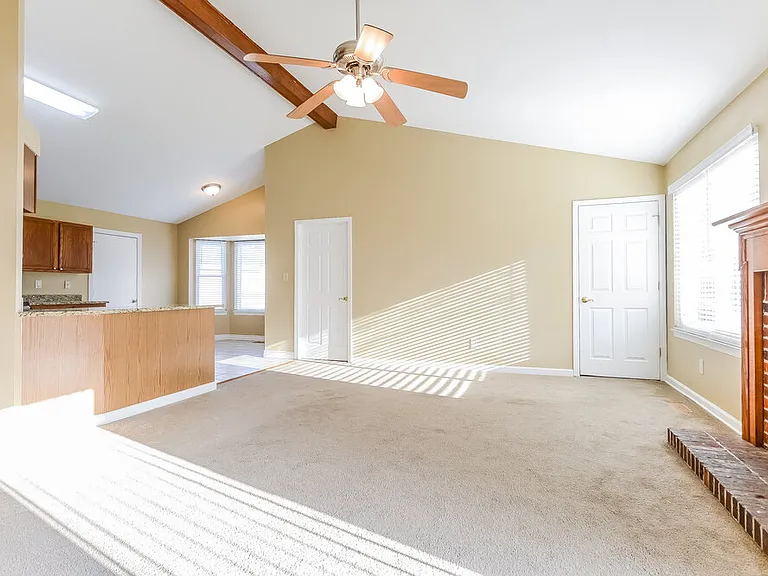 1202 Liberty Xing — Photo 6