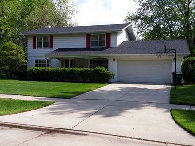 3055 Plum Island Dr, Northbrook, IL, 60062