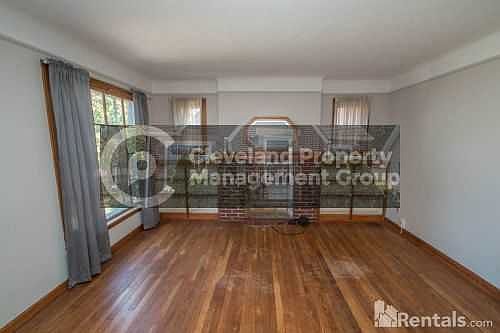 3rd image of 19070 Pasnow Ave