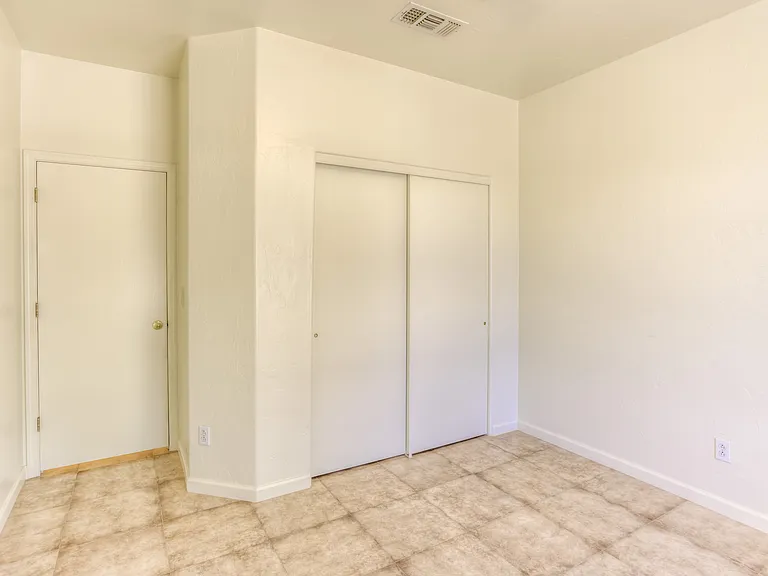 9649 E Briana Ln — Photo 23