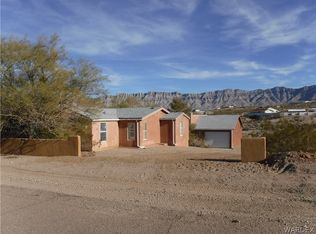 30310 N Haystack Dr, Meadview, AZ 86444