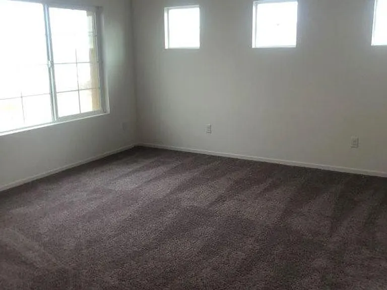 9750 Silver Dollar Ln — Photo 12