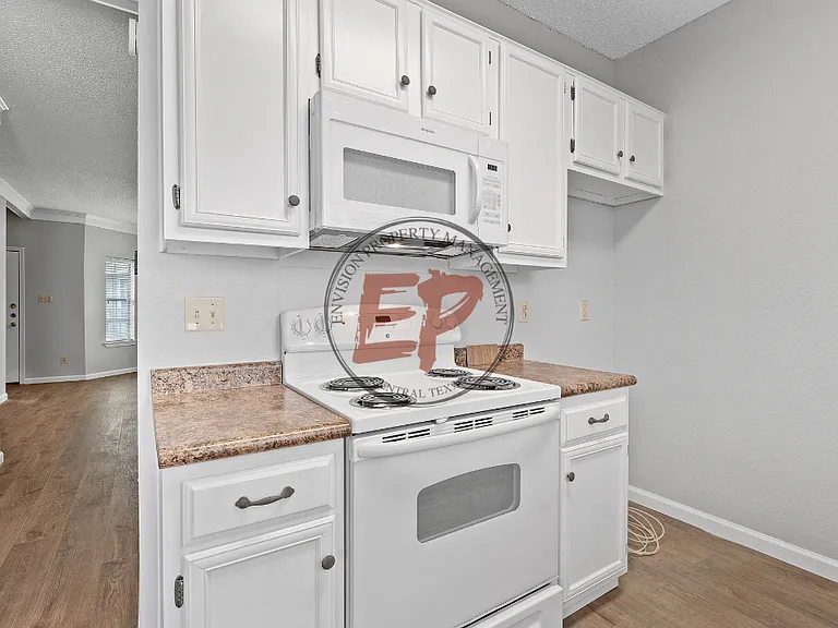 1311 Speight Ave #1311 — Photo 3