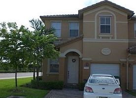 1st image of 7761 NW 114th Pl