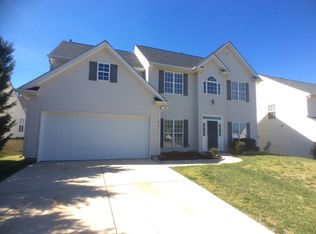 815 Reigate Rd, Charlotte, NC 28262