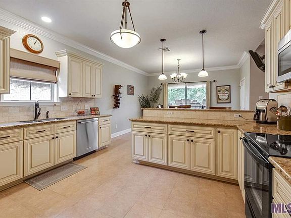 4th image of 26101 Glenbrooke Dr