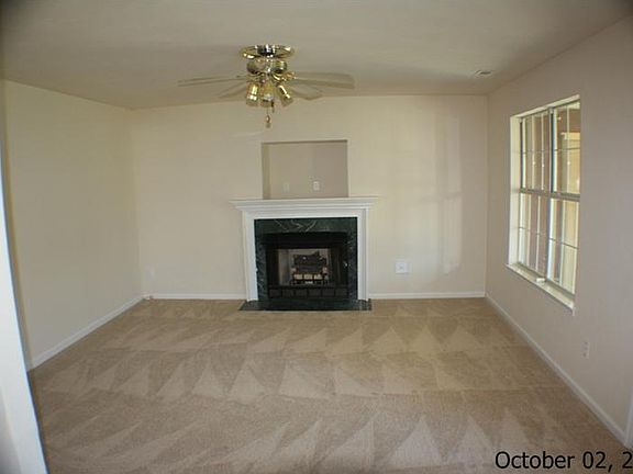 4th image of 106 Hillside Ave