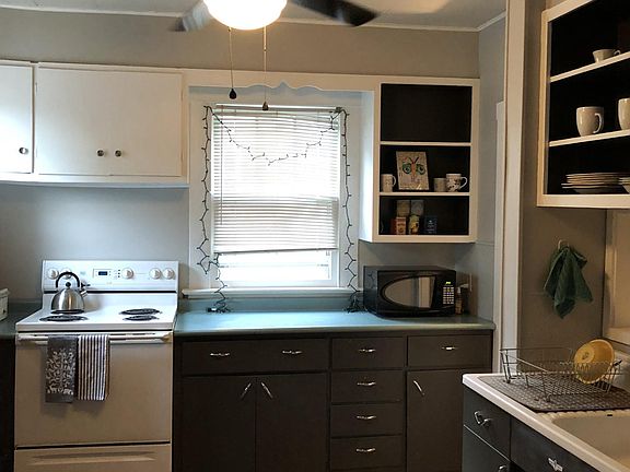 3rd image of 349 N Park Ave