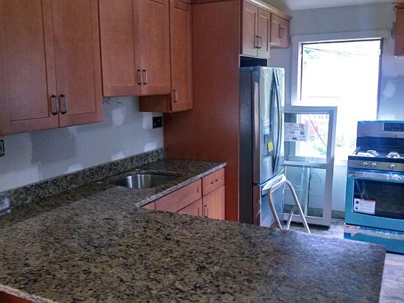 Brand New Kitchen!!