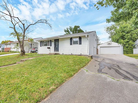 2nd image of 984 Melwood Dr