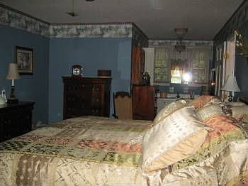 2nd image of 108 Ashborough Ave