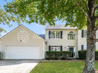 862 Shadow Lake Dr, Lithonia, GA 30058