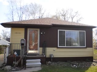 23444 Elmira St, Saint Clair Shores, MI