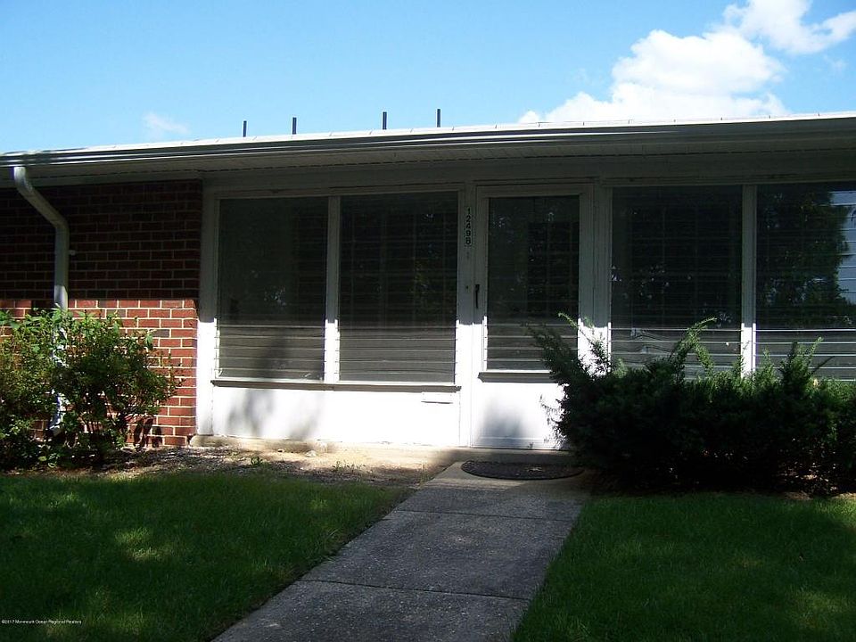 1st image of 1249B Hamilton Ct #100B