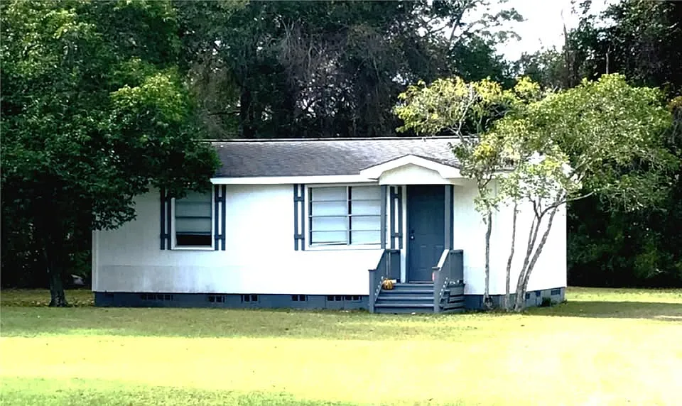 1 bed, 720 sqft, $800 — Photo 1