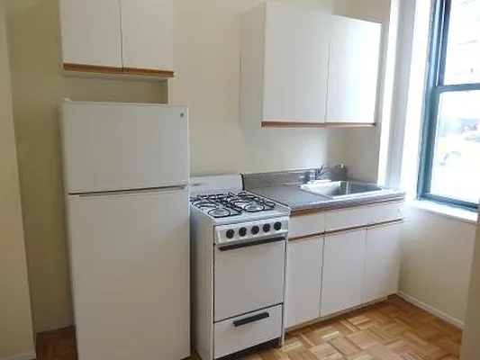 Rented by City & Suburban | media 12