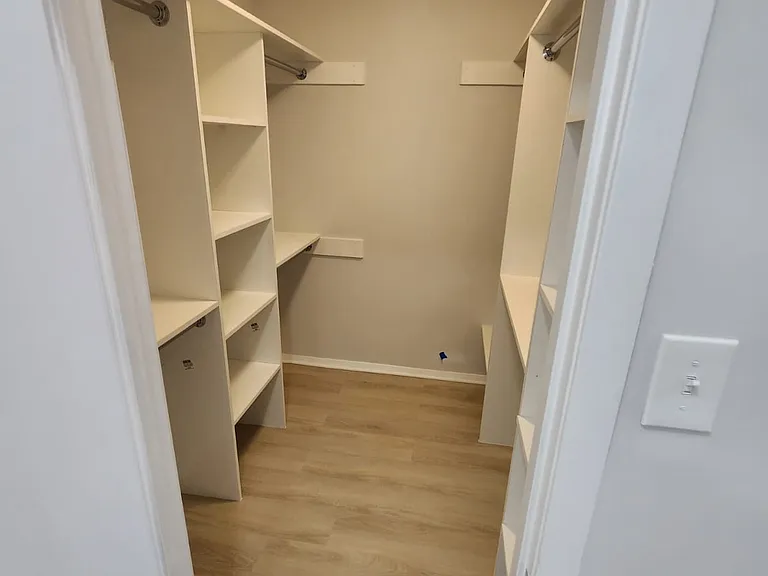11319 Commonwealth Dr #102 — Photo 15