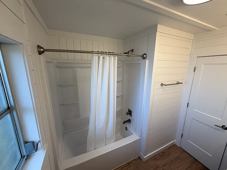 2454 NW Union Park Rd — Photo 5