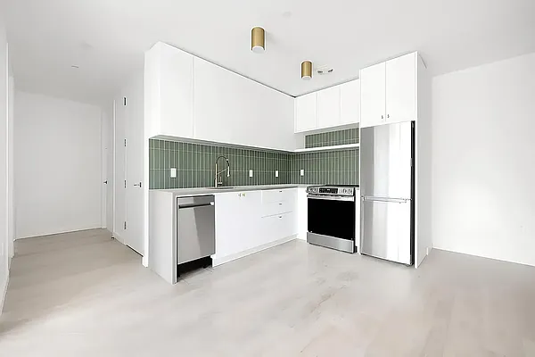 Rented by Twin Group | media 3