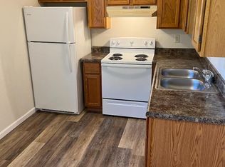 504 N Grant St APT B, Park Hills, MO 63601