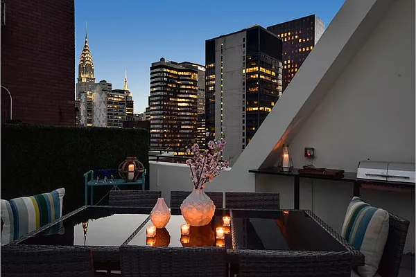 Sold by Stribling | media 39