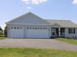 858 164th St, Hammond, WI 54015