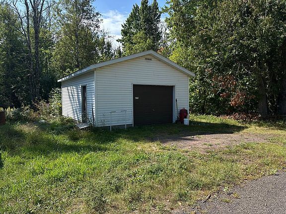 2nd image of 670 Johnson Rd