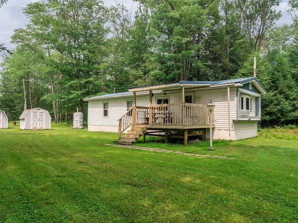 3069 Maple Dr, Ridgway, PA 15853