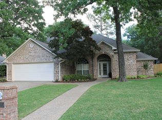 3305 Storey Lake Dr, Tyler, TX 75707