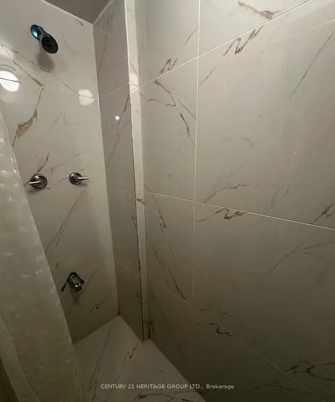 380 Georgian Dr #BASEMENT — Photo 14
