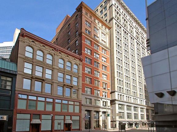 2nd image of 18 E 4th St Unit 302