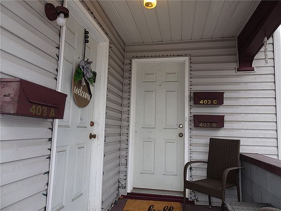 4th image of 403 S 4th St