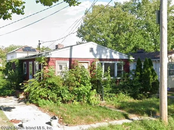 281 Beach Rd, Staten Island, NY 10312
