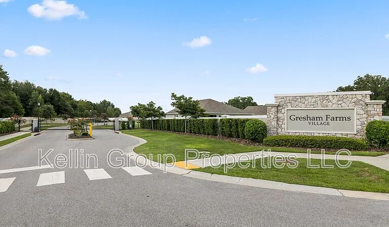 4762 Drake Ave — Photo 6